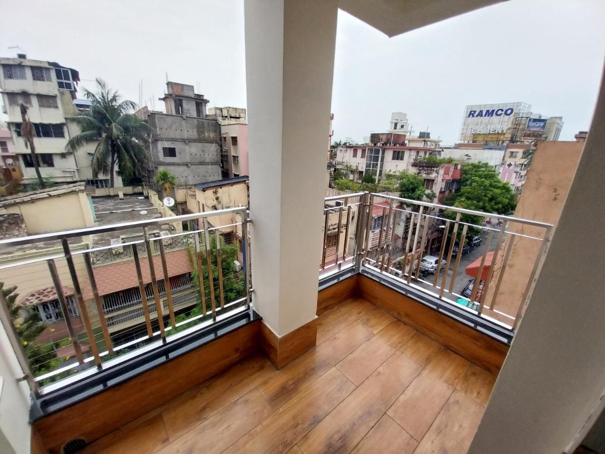 Poiisse Hotel Calcutta Exterior foto